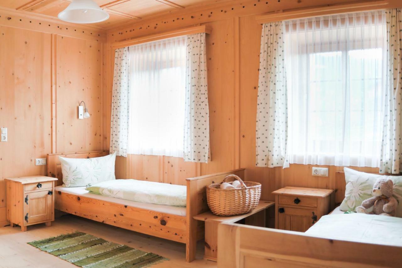 Marhof Pustertal - Ferienwohnung Trojwiese Anras Exterior foto
